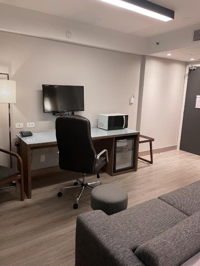 Flat Particular Incrivel Dentro Do Hotel M Ibirapuera Em Moema サンパウロ エクステリア 写真